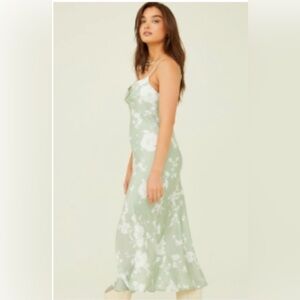Altar’d State Quinn Floral Maxi Dress